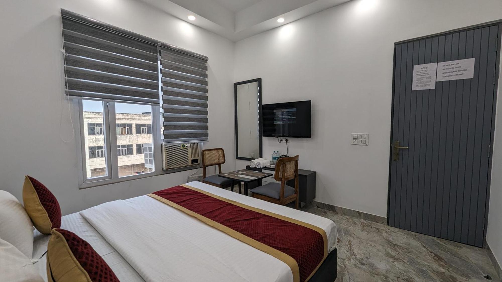 Hotel Green Vegas Фаридабад Екстериор снимка
